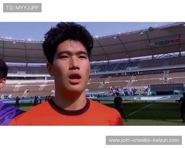 泰山队彭啸禁区内舍身堵防,崔康熙赞其防守韧性具备核心素质 泰山队彭啸禁区内舍身堵防,崔康熙赞其防守韧性具备核心素质